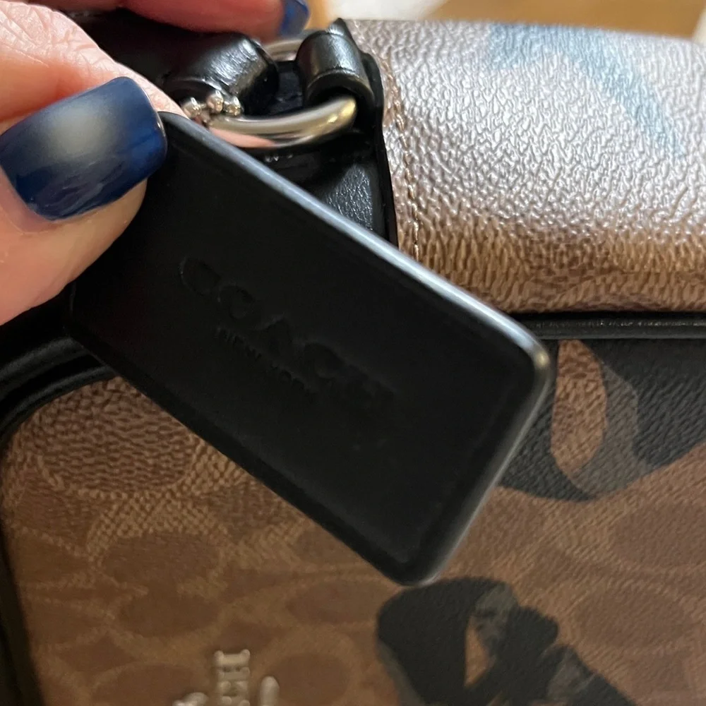 Coach Brown Signature Canvas Crossbody with Black Bow Print - Picture 4 of 10